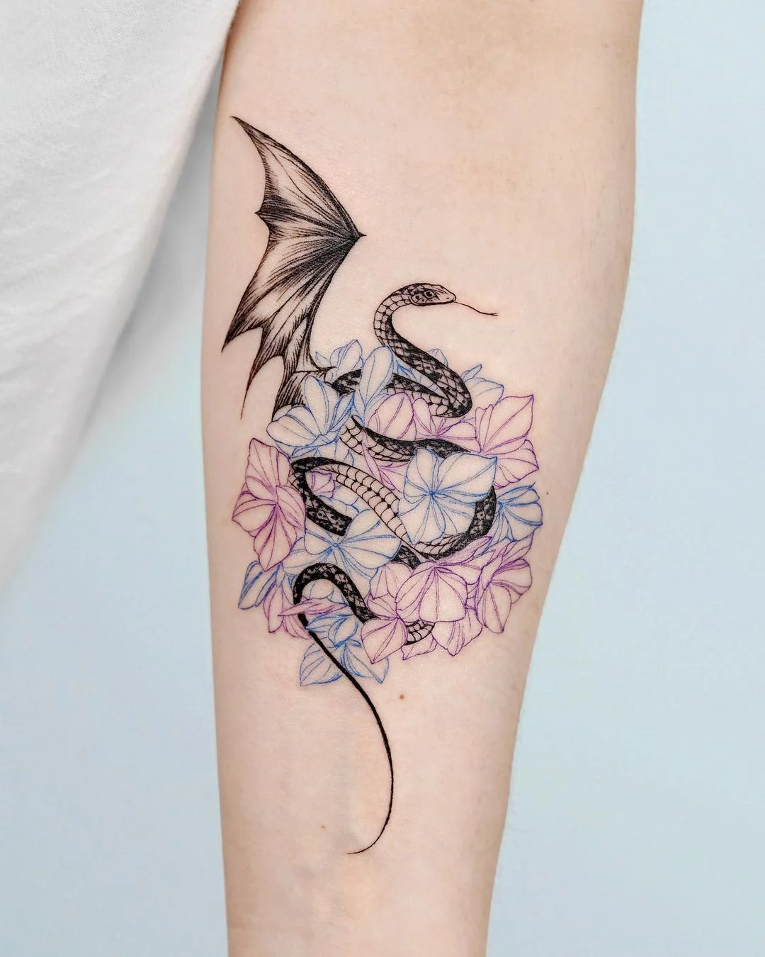 Immaculate Small Dragon Tattoo  Small Dragon Tattoos  Small Tattoos   MomCanvas