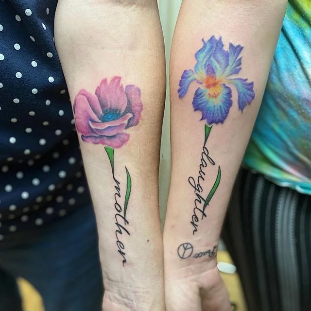 Tattoo uploaded by Rodney Savage  Mom and Daughter matching roses   Tattoodo