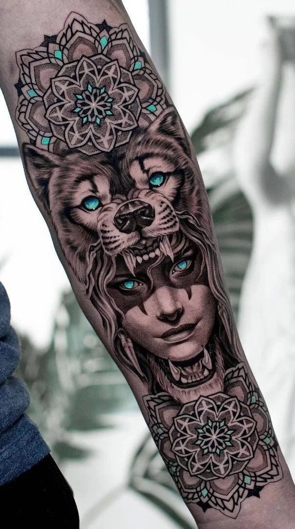 14 Amazing Wolf Tattoos to get you inspired w artist  Tattoos Wizard