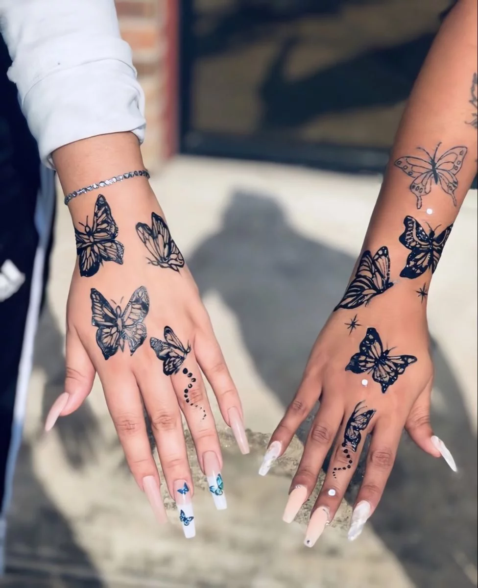 15 Beautiful Hand Tattoos for Both Men and Women  Pretty Designs